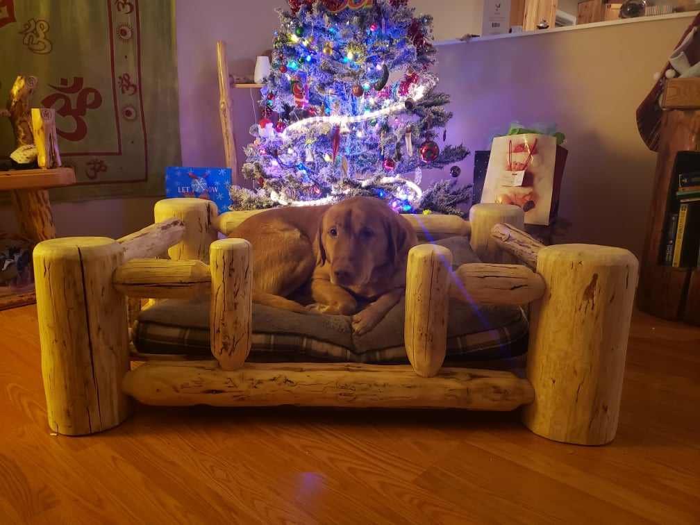 Log Dog Bed - Canadian Log Furniture